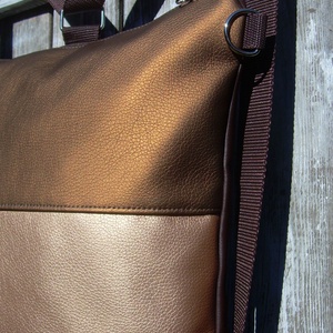 CITY BAG HÁTIZSÁK/OLDALTÁSKA : Bronzos elegancia barnával - táska & tok - hátizsák - hátizsák - Meska.hu