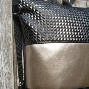 CITY BAG HÁTIZSÁK/OLDALTÁSKA : Egy kis luxus másképp 3.. - táska & tok - hátizsák - hátizsák - Meska.hu