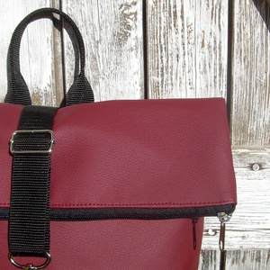  ROLL TOP CITY BAG : Variációk feketére és bordóra - táska & tok - hátizsák - hátizsák - Meska.hu