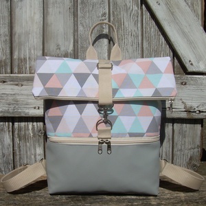 ROLL TOP CITY BAG : Variációk szürkére és mozaik mintára - táska & tok - hátizsák - roll top hátizsák - Meska.hu ROLL TOP CITY BAG : Variációk szürkére és mozaik mintára - táska & tok - hátizsák - roll top hátizsák - Meska.hu