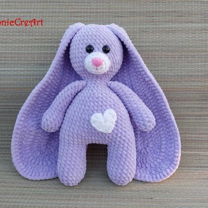 Horgolt zsenília nyuszi - amigurumi, Játék & Sport, Plüssállat & Játékfigura, Nyuszi, Horgolás, Baba-és bábkészítés, MESKA