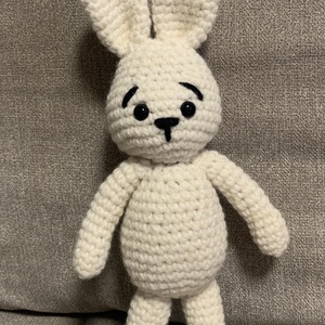 Amigurumi nyuszi, Játék & Sport, Plüssállat & Játékfigura, Nyuszi, Horgolás, MESKA