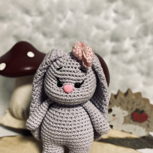 Amigurumi nyuszi masnival - játék & sport - plüssállat & játékfigura - nyuszi - Meska.hu