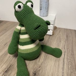 Amigurumi krokodil, Játék & Sport, Plüssállat & Játékfigura, Más figura, Horgolás, MESKA