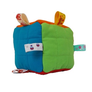 Színes,Rubikkocka jellegű készségfejlesztő babakocka - baba - mama - baba játékok - babakocka - Meska.hu