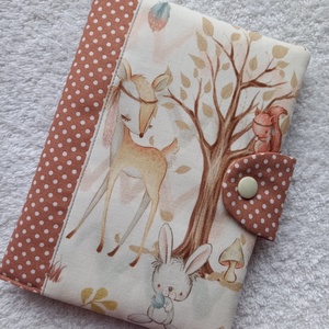 Egészségügy kiskönyv borító textilből - Meska.hu