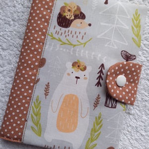 Mesél az erdő egészségügyi kiskönyv borító - baba - mama - babaemlékek - egészségügyi kiskönyv borító - Meska.hu