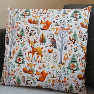 Erdő lakói párna (40 x 40 cm ) - baba - mama - babaszoba dekoráció - gyerek díszpárna - Meska.hu
