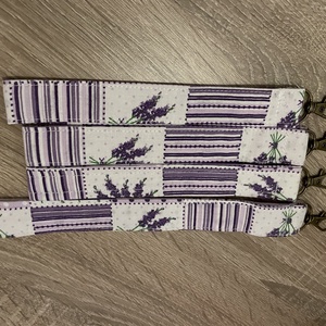 Kulcstartó levendulás mintával - táska & tok - kulcstartó & táskadísz - kulcstartó - Meska.hu