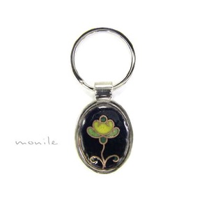 Virágos fekete-zöld tűzzománc kulcstartó - táska & tok - kulcstartó & táskadísz - Meska.hu