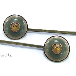 Szíves pisztáciazöld tűzzománc hajcsat - ruha & divat - hajdísz & hajcsat - hajcsat & hajtű - Meska.hu