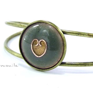 Szíves fekete-rózsaszín tűzzománc karperec - ékszer - karkötő - karperec - Meska.hu