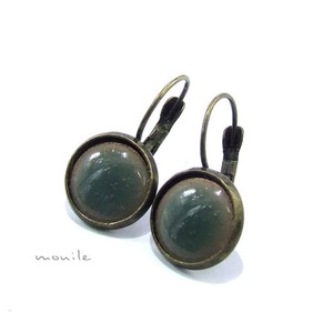 Pisztáciazöld tűzzománc fülbevaló, Ékszer, Fülbevaló, Lógó fülbevaló, Ékszerkészítés, Tűzzománc, MESKA