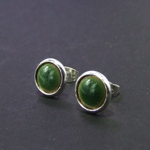 Kicsi zöld tűzzománc bedugós fülbevaló, , Ékszerkészítés, Tűzzománc, MESKA