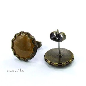 Mustársárga tűzzománc bedugós fülbevaló hullámos széllel - ékszer - fülbevaló - pötty fülbevaló - Meska.hu