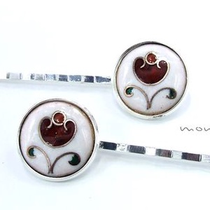 Virágos fehér-piros tűzzománc hajcsat, Ruha & Divat, Hajdísz & Hajcsat, Hajcsat & Hajtű, Ékszerkészítés, Tűzzománc, MESKA