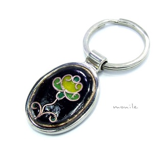 Virágos fekete-zöld tűzzománc kulcstartó, Táska & Tok, Kulcstartó & Táskadísz, Ékszerkészítés, Tűzzománc, MESKA