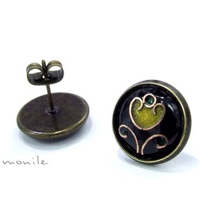 Virágos fekete-zöld tűzzománc bedugós fülbevaló, Ékszer, Fülbevaló, Pötty fülbevaló, Ékszerkészítés, Tűzzománc, MESKA