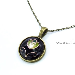 Virágos fekete-zöld tűzzománc nyaklánc - ékszer - nyaklánc - medálos nyaklánc - Meska.hu