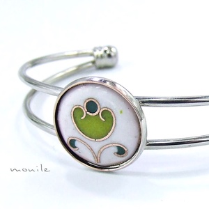 Virágos fehér-zöld tűzzománc karperec, Ékszer, Karkötő, Karperec, Ékszerkészítés, Tűzzománc, MESKA