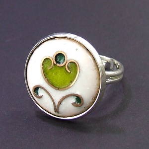 Virágos fehér-zöld tűzzománc gyűrű, Ékszer, Gyűrű, Szoliter gyűrű, Ékszerkészítés, Tűzzománc, MESKA