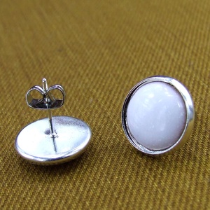 Fehér tűzzománc bedugós fülbevaló, Ékszer, Fülbevaló, Pötty fülbevaló, Ékszerkészítés, Tűzzománc, MESKA