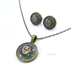 Szíves pisztáciazöld tűzzománc nyaklánc - ékszer - nyaklánc - medálos nyaklánc - Meska.hu