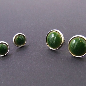 Haragoszöld tűzzománc bedugós fülbevaló -  - Meska.hu