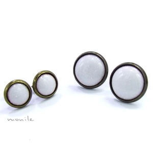 Fehér tűzzománc bedugós fülbevaló -  - Meska.hu