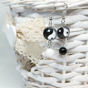 Yinyang üveglencsés fülbevaló, Ékszer, Fülbevaló, Lógó fülbevaló, Ékszerkészítés, Papírművészet, MESKA