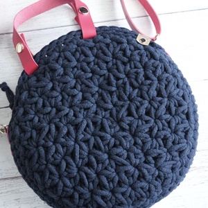 Bella horgolt kézi- és crossbody táska - táska & tok - kézitáska & válltáska - vállon átvethető táska - Meska.hu