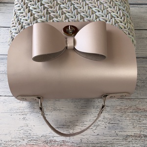 'Letizia' horgolt hátizsák - táska & tok - hátizsák - hátizsák - Meska.hu