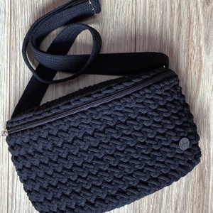 'Aurora' horgolt övtáska - Meska.hu