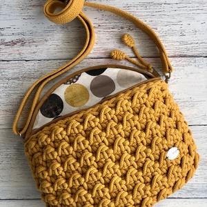 'Nazaré' horgolt övtáska - Meska.hu