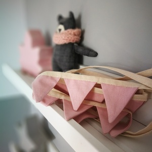 Zászlófüzér, Textil Girland Dekoráció, Babaszoba Dekor, Mini Háromszög Zászló - otthon & életmód - dekoráció - fali és függő dekoráció - girland, zászlófűzér - Meska.hu