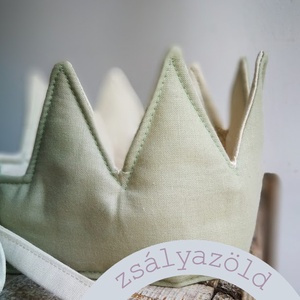 Textil korona, fejdísz - zsályazöld - Meska.hu