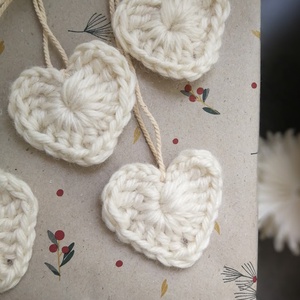 Fehér szív alakú függődísz szett  10 darabos - karácsony - karácsonyi lakásdekoráció - karácsonyfadíszek - Meska.hu