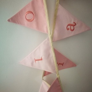 Névvel hímzett zászlófüzér dekoráció - CSAK EGYEDI rendelésként - - otthon & életmód - dekoráció - fali és függő dekoráció - girland, zászlófűzér - Meska.hu