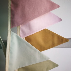 Zászlófüzér, Textil Girland Dekoráció, Babaszoba Dekor, Háromszög Zászló - Meska.hu