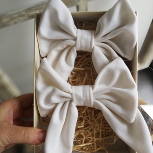 Textil masni dekoráció, fehér - darabáras - karácsony - karácsonyi lakásdekoráció - karácsonyfadíszek - Meska.hu