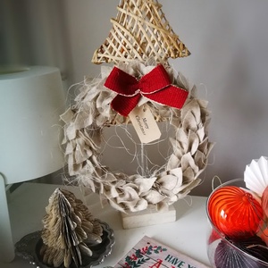 Natúr skandináv karácsonyi kopogtató filc levelekből - karácsony - karácsonyi lakásdekoráció - karácsonyi ajtódíszek - Meska.hu