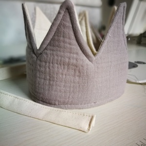 Textil korona, fejdísz LIMITÁLT- világosszürke, duplagéz anyag - játék & sport - szerepjáték - Meska.hu