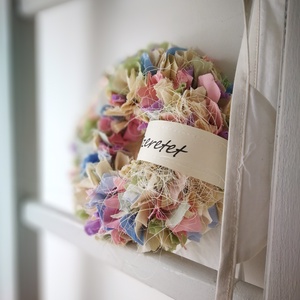 Textilszálas dekoráció, kopogtató, köszönőajándék - 20 cm  - otthon & életmód - dekoráció - ajtó- és ablak dekoráció - ajtódísz & kopogtató - Meska.hu