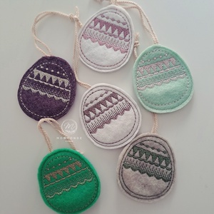 Húsvéti függődísz tojások, hímzett szett - 6 darabos - ünnepi díszek, dekorációk - húsvéti díszek és dekorációk - húsvéti tojás, hímestojás - Meska.hu