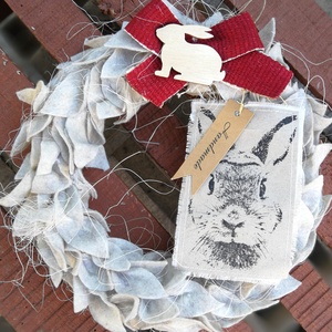 Filc leveles dekoráció, tavaszi nyuszis kopogtó - 22 cm , Ünnepi díszek, dekorációk, Húsvéti díszek és dekorációk, Húsvéti ajtódísz, kopogtató, Virágkötés, MESKA