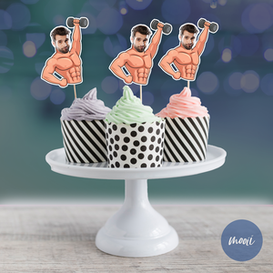 Izmos fickó súlyzóval, kigyúrt vicces bodybuilder, fényképes sütidísz, tortadísz - partikellék lánybúcsúra, szülinapra - otthon & életmód - konyhafelszerelés, tálalás - sütés, főzés - sütidísz - Meska.hu