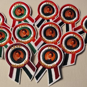 Hímzett Petőfi kokárda - ékszer - kitűző és bross - kitűző - Meska.hu