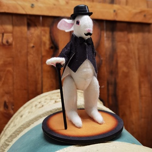Poirot cosplay nyúl figura - játék & sport - bábok - báb készlet - Meska.hu
