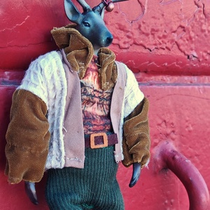 Vándor szarvas karácsonyi fantázia figura - dekor 25 cm RENDELHETŐ - Meska.hu