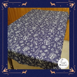 Karácsonyi asztalterítő - (kék alapon karácsonyi mintás) - otthon & életmód - konyhafelszerelés, tálalás - tálalás - terítő - Meska.hu